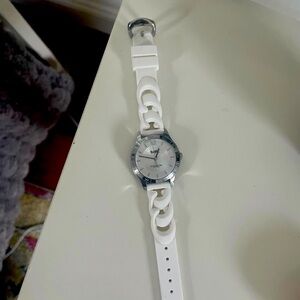Women’s Coach Watch